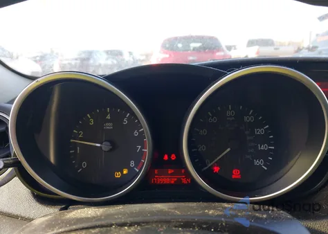 2010 Mazda Mazda3 I Sport z USA, uszkodzony, nr VIN JM1BL1SG2A1140675